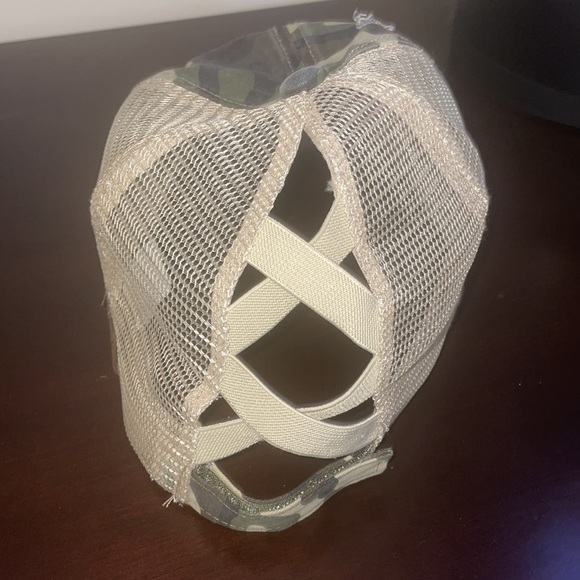 Strong mama hat - Picture 2 of 4